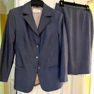 Beautiful Calvin Klein Fully Lined Suit!